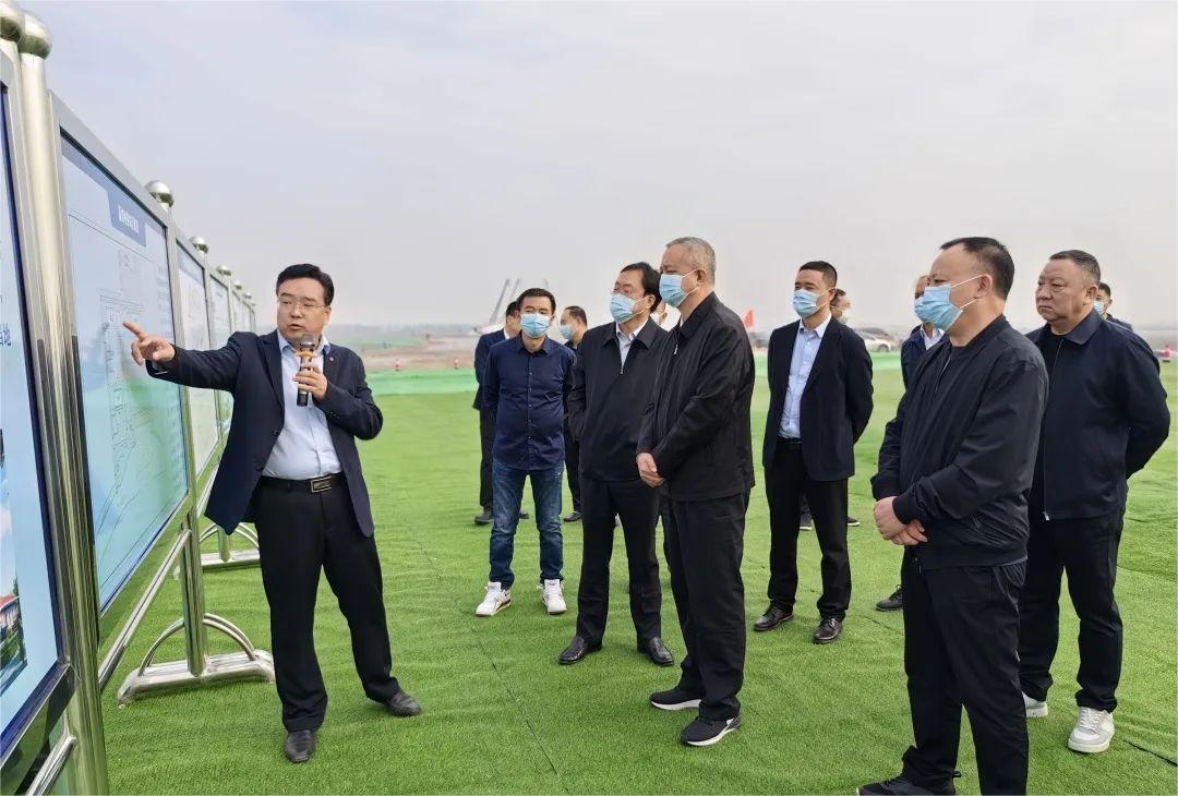 石家莊市副市長(zhǎng)鄭巍調(diào)度石衡高速、衡昔高速項(xiàng)目