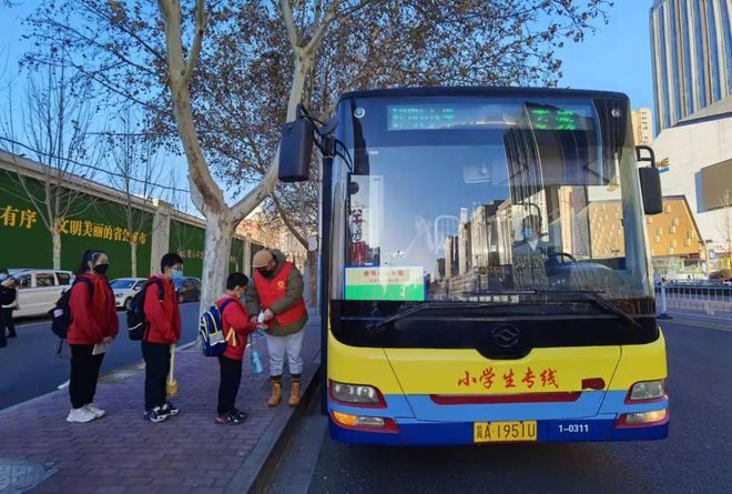 踐行社會主義核心價值觀 公交企業(yè)道德建設結碩果