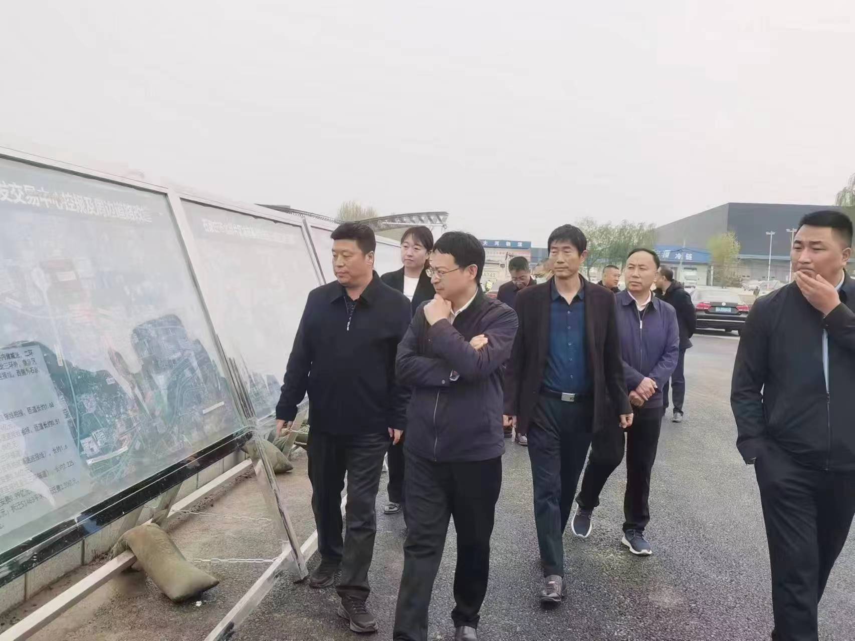 市政府副秘書長韓濤到石家莊國際農產品批發(fā)交易中心項目現場調研指導工作