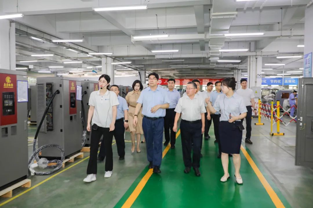 交投集團(tuán)黨委書記、董事長劉清國帶隊(duì)赴石家莊科林電氣股份有限公司考察交流