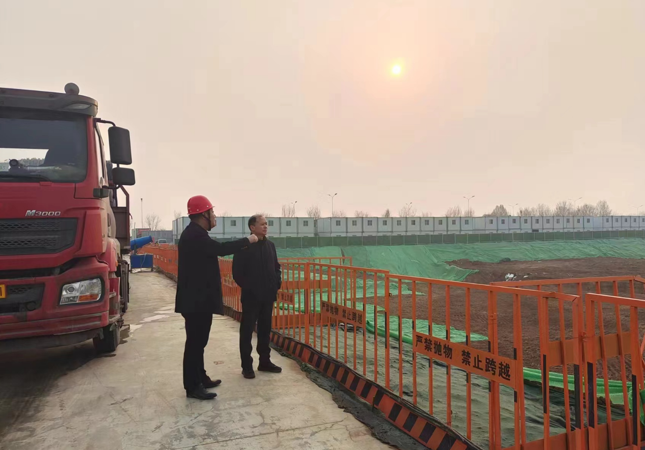 市路橋集團(tuán)督導(dǎo)檢查大河冷鏈物流項目建設(shè)工作
